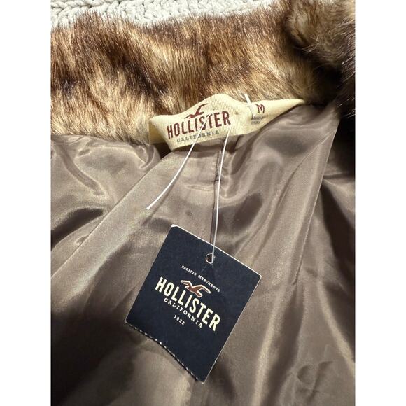 NWT Hollister Y2K Faux Fur Jacket Open Front Crop Womens M Brown Bomber Mob Wife - Picture 2 of 10